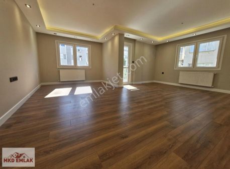 Bostanlı Da Ebeveyn Banyolu Ful Tadilatlı Köşe Mkd Emlak