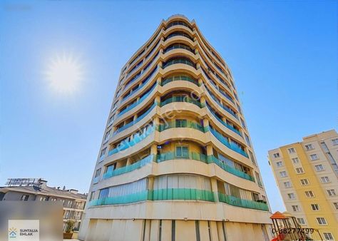 Deniz Ve Adalar Manzaralı 3+1 Arakat Lüks Daire,otopark,havuz