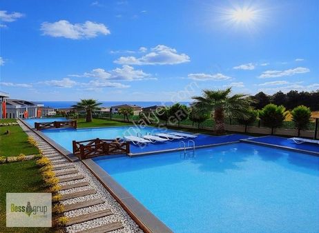 Beylikdüz'ünde Havuzlu Site İçerisinde Satılık 3+1 Daire..