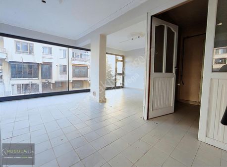 Keçiören De Cadde Üzeri Köşe Başı Yapılı Depolu Kiralık Dükkan