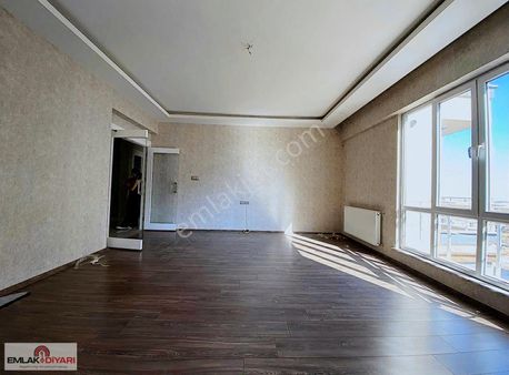 Emlak Diyarından Şahintepe De 3+1 Lüx Daire