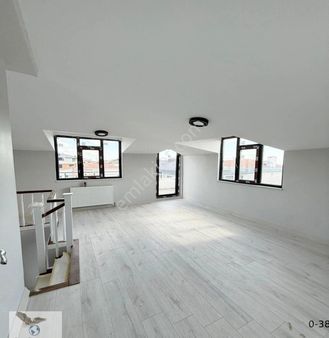 Avcılar Ambarlı Da 3+2 Ferah Satılık Dublex