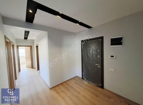 Menderes Coldwell Banker Poyraz'dan Gümüldür Merkezde Sıfır 3+1