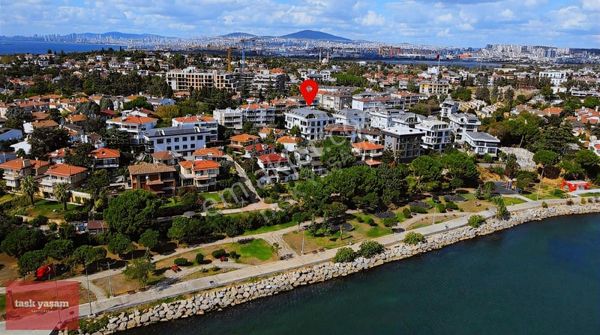 Tuzla Sahilinde Denize Sıfır Satılık 2+1 Lüx Daire