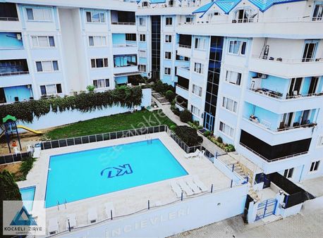 Başiskele Fatih Mahallesi, 3+1 Ferah,geniş Kiralık Çatı Dubleks