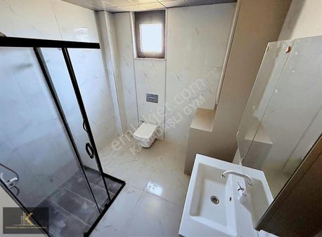 Döşemealtı Yeniköy 2+1 Oldukça Ferah Büyük Orta Kat Daire