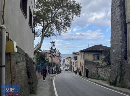 Vıp Gayrimenkul'den Ortahisar Mahallesin'de 3+1 Satılık Daire