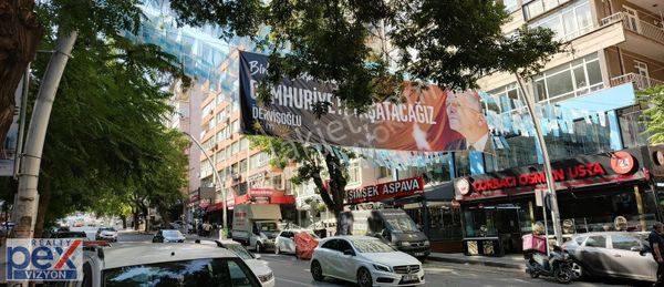 Kızılay Merkezde Teraslı Süper Ofis Katı