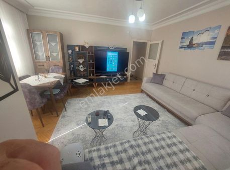 Bahçelievlerde Acil Satılık 2+1 Daire