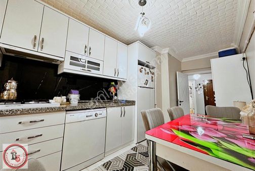 Keçiören'de Yarısı Kredili Ful Yapılı Merkezi Konumda 3+1 Daire