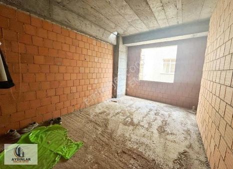 Bahçelievler Yenibosna Eski Postane Yakını Satılık 2+1 Daire