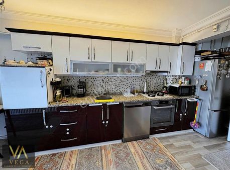 Aynı Ali Mah. Önü Açık 3+1 Otoparklı Arakat Satılık Daire