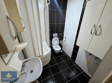 Merkezi Eşyalı Kiralık Daire