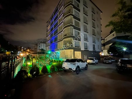 Ahi Mesut Mah Satılık Asansörlü 4+1 Arakat Ön Cephe Geniş Daire