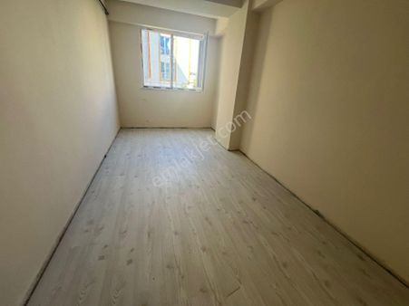 Özgür İnşaat'tan Arnavutköy Hadımköy Merkezi Konum Fırsat Daireler