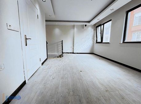 Darıca Yeni Mh Sahil Dibinde Toprak Temassız 3+1 Ters Dubleks