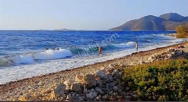 Yazı Mahallesinde Bahçe Yapımına Uygun Parsel