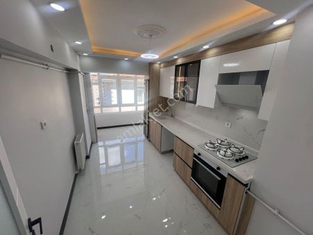 Sincan Ahi Evran Mah Katta Salon Bağımsız 3+1 Satılık Daire