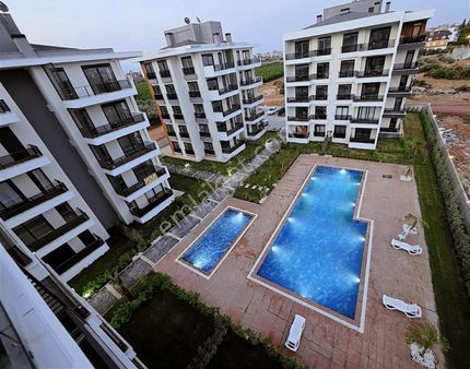 Havuz Manzaralı Arakat 1+1 / Kira Getirisi Yüksek / Yeniköy