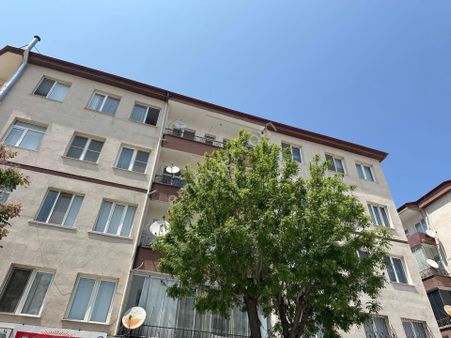 B.bölcek Mah.eski Sanayi Girişi Kat:2 3+1 Kombili Masrafsız