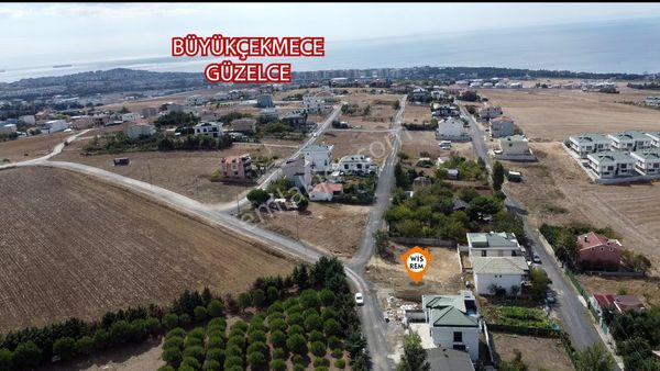 Wisremden Güzelce"de Deniz Manzaralı 295 M2 Villa İmarlı Arsa