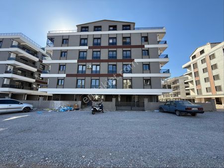 Akhisar Reşatbey Prestij Caddesi Kiralık Sıfır 2+1 Lüx Daire