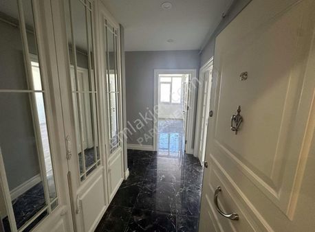 Azur Marmara'da Satılık 5.kat Kiracısız 2+1