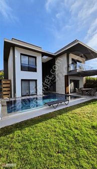 Emlak Adasından Yavansu Mevkıı Full Esyalı Luks 4+1 Vılla