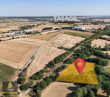 Kırklareli Babaeski'de Çevreyolu'na 300 Mt. Bölünebilir Tarla