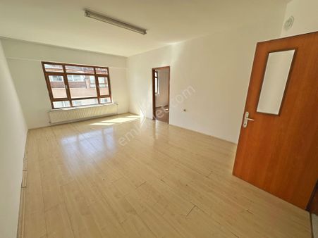 Harman Mahallesinde Düzlükte Ara Katta 3+1 Satılık Daire