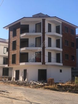 Adliye Yanında Satılık 1+1 Daire