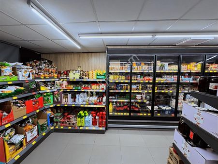 Selimiye Mah. Kurumsal Market Kiracılı 550 M2 İş Yeri Satılık