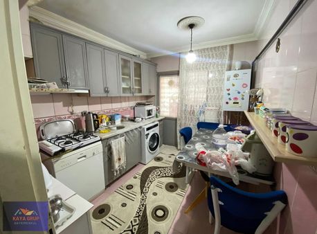 Mavi Göle Yürüme Mesafesinde 2+1 Daire Geniş Kaya Grup'tan