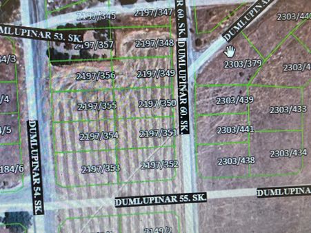 Bahcelievler Mah Nadık Civarında 3 Kat Planlı 2303/379