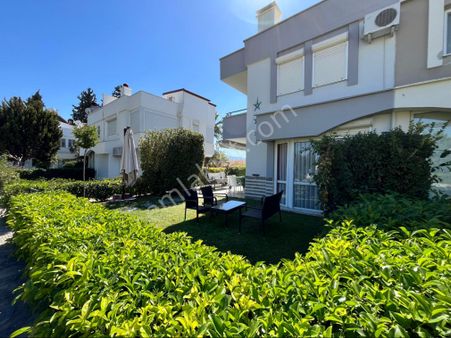 Kuşadası Karaova Mahallesi’nde Köle Konumlu 3+1 Yazlık