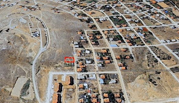 Hüyük'de Tokilerin Dibinde Manzaralı Willa Arsası