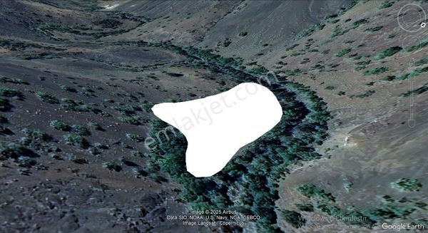 Sivas Doğanşar Avcıçayı Köyünde 6.018 M2 Uygun Fiyatlı Müstakil Tarla