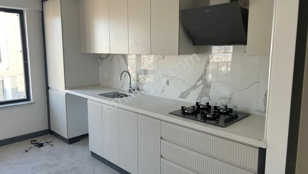 Isparta Merkez Muzaffer Türkeş Mahallesinde Kiralık Sıfır Daire