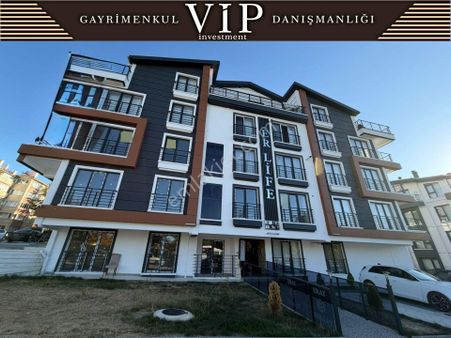 Aşağıöveçler Mah. Oturuma Hazır Ultra Lüx Yapılı 1+1 Satılık Daire