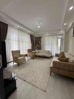 Başakşehir Altınşehir’de 2 + 1 Arakat 3.katta Satılık Mükemmel Daire