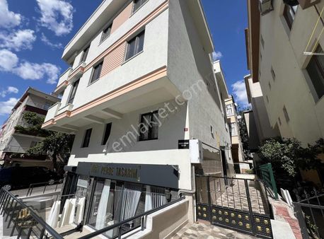 Avcılarda Villa Tadında Metrobüs Cadde Üstünde Sıfır 3+2 Daire