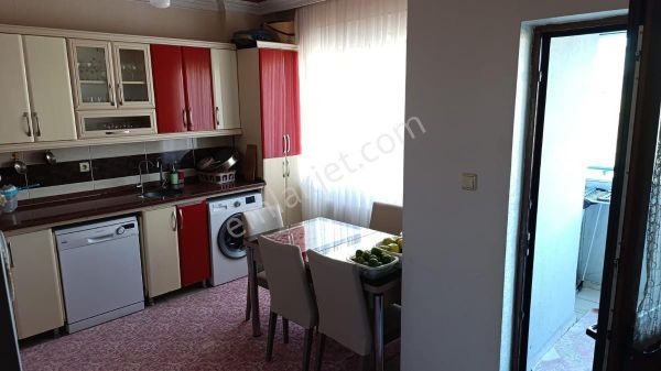 Turyap Ağrı 4+1 Ara Kat Satilik Daire Abide Mahallesi