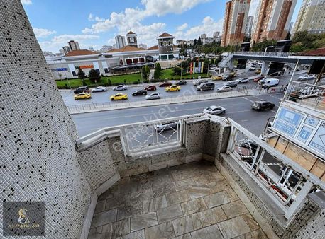 Arenapark Karşısı Cadde Üzeri 3+1 Kiralık İş Yeri