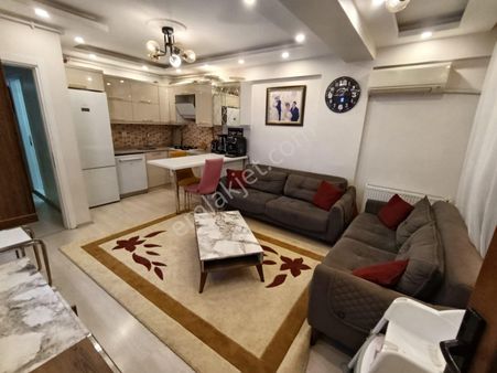 Zafer Tepe De 2+1 Doğalgazlı Otoparklı Asansörlü Genç Bina