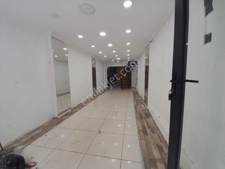 Dere Sokağında 130 M2 Kiralik