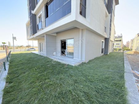 🟣🟣 Güç Gayrimenkul'den Akçay'da Müstakil Tadında Bahçe Kullanımlı Satılık 1+1 Daire