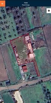 Golden Globy'den Havran-küçükdere'de İçinde Ev Ve Dam Bulunan Satılık 1.816 M2 Tarla