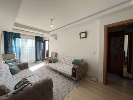 Gümüşpala'da Deniz Manzaralı,asansörlü Ve Ankastreli 2+1 Satılık