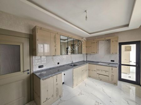 Buhara Mahallesinde Cadde Cepheli 3+1 Satılık Lüx Sıfır Daireler