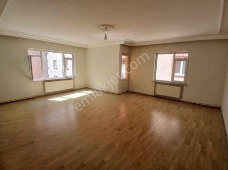 Güven Emlak Tan Metrobüse 5dk Geniş Kiralık 3+1 Daire